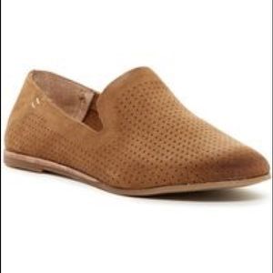 Dolce Vita Afton Flat